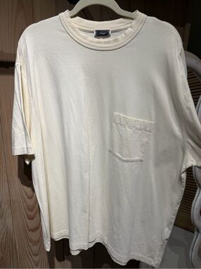 Kith Cream Pocket Tee – XL – $40